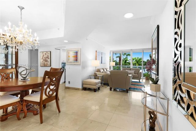3 of 68 - 21205 Yacht Club Drive #504, Aventura, FL