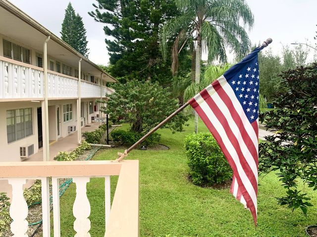 3 of 32 - 185 Canterbury H, West Palm Beach, FL
