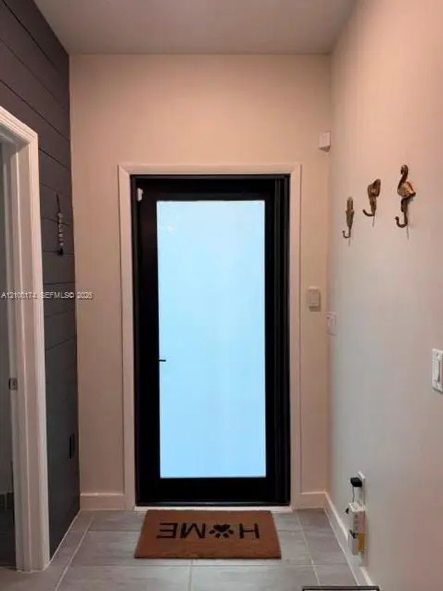 4 of 54 - 20658 Ne 2nd Court, Miami, FL