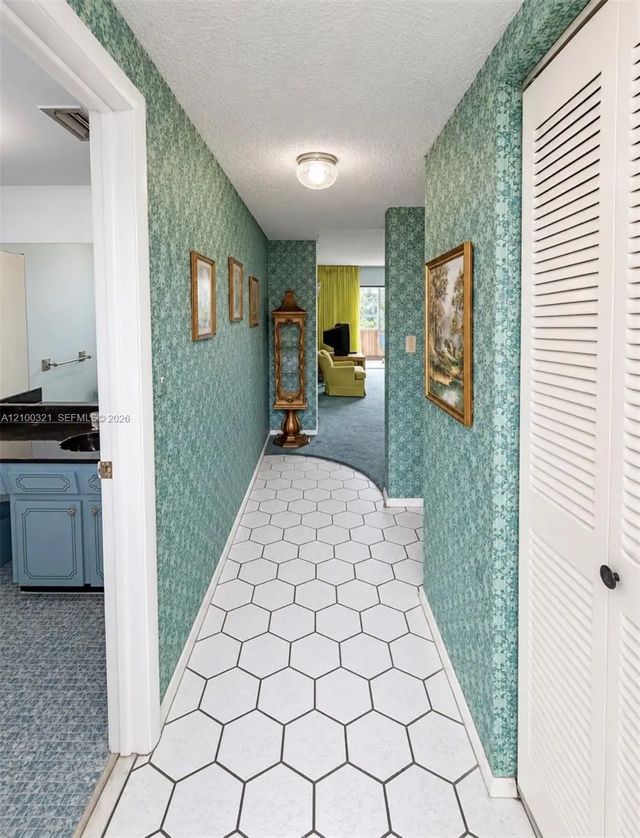 3 of 23 - 4000 Nw 44th Avenue #113, Lauderdale Lakes, FL