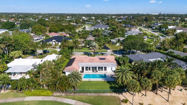 2 of 30 - 509 Greenway Drive, North Palm Beach, FL