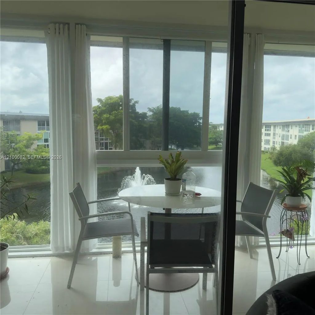 1801 Eleuthera Point #c4, Coconut Creek