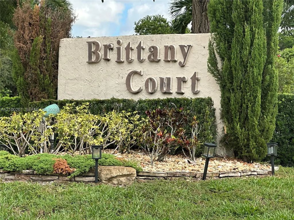 2477 Nw 89th Drive #302, Coral Springs