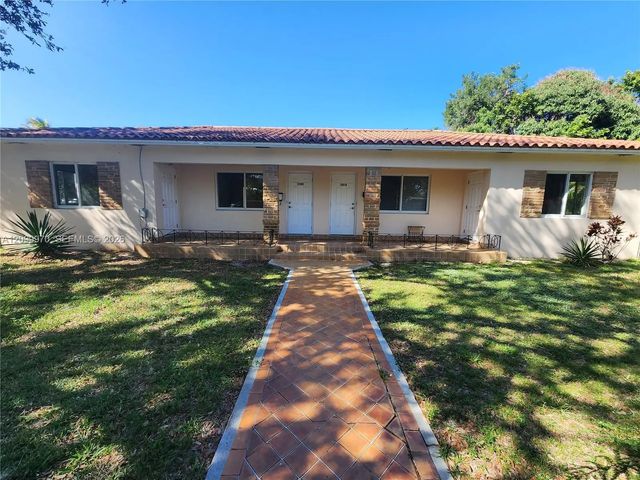 2 of 24 - 12000 Ne 10th Avenue, Biscayne Park, FL