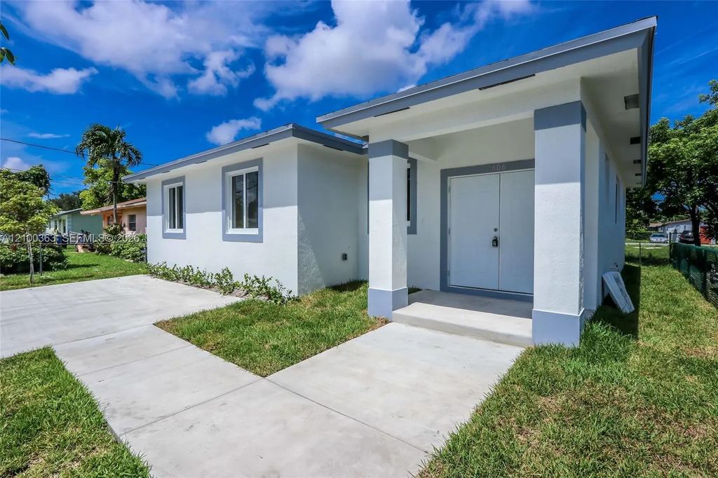 806 Nw 5th Avenue, Hallandale Beach