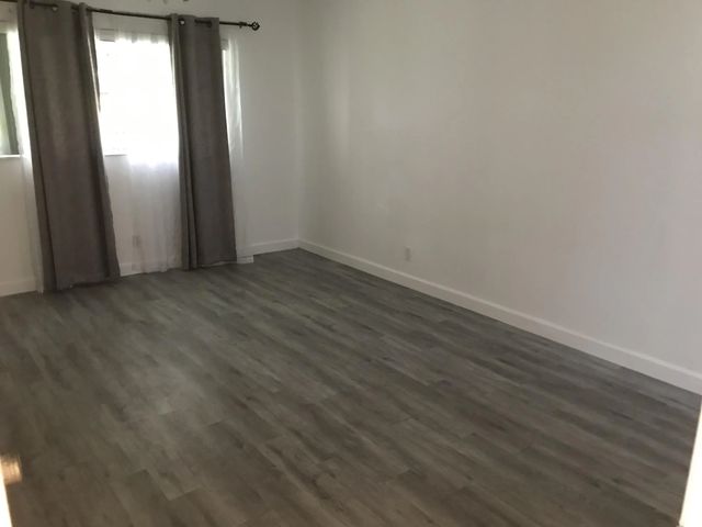 4 of 7 - 2102 Ne 1st Way #104, Boynton Beach, FL