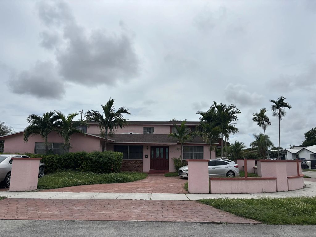 11270 Sw 188th Street, Miami