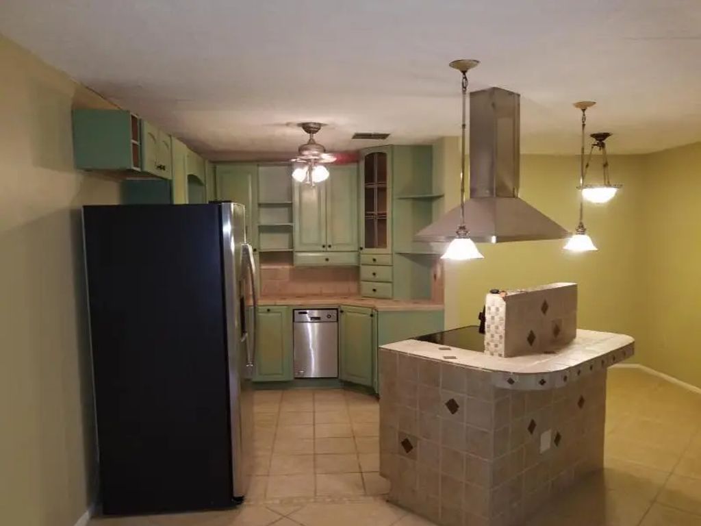 5725 Fernley Drive E #7, West Palm Beach