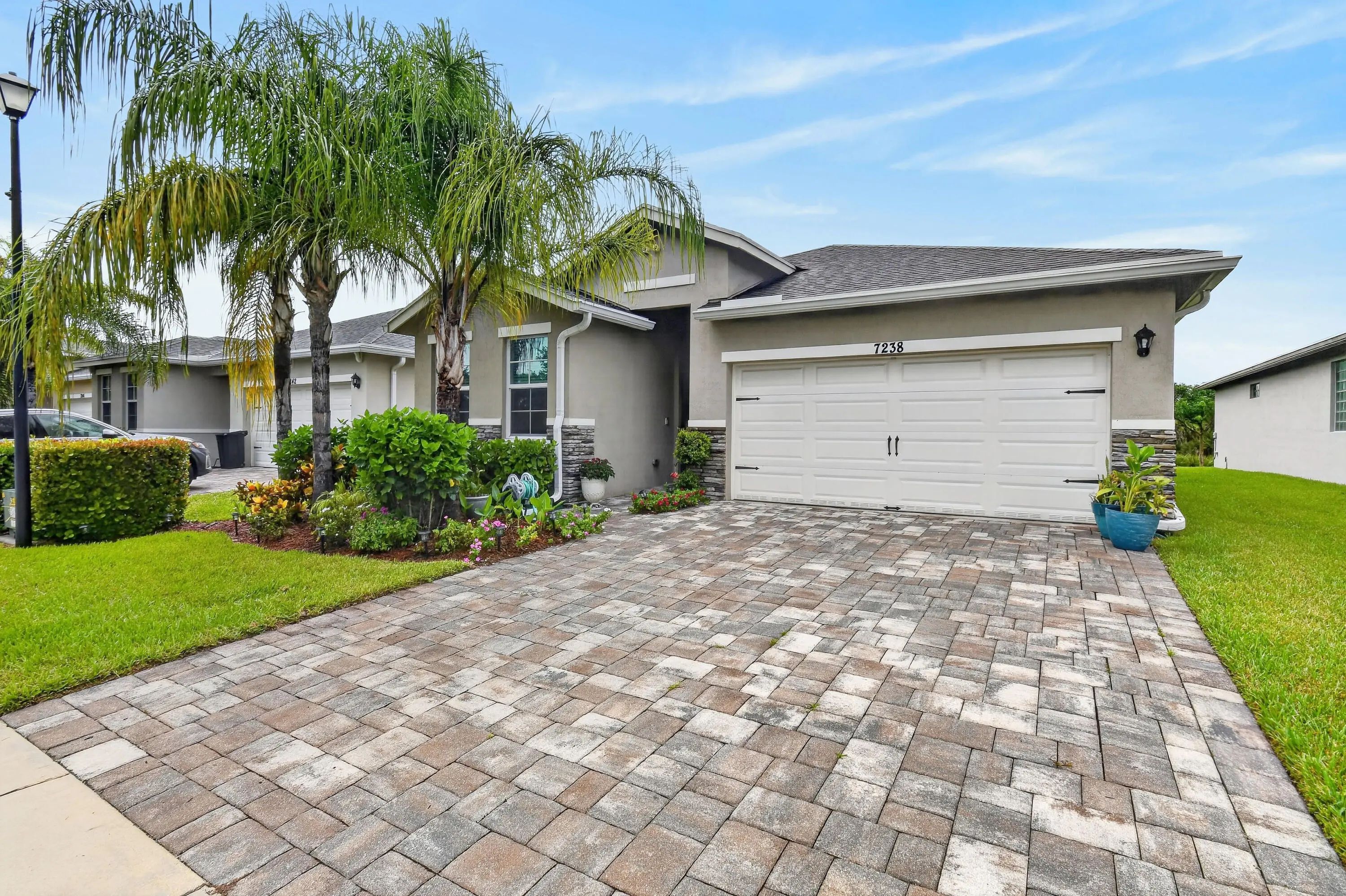 SEABRANCH Residential home - 7238 Se Pine Valley Court, Hobe Sound