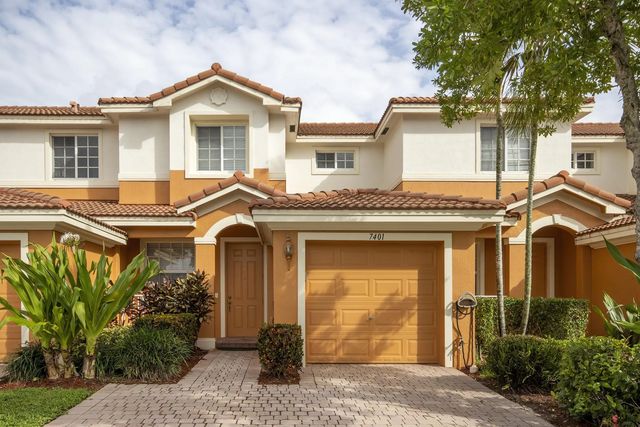 7401 Sarentino Lane #211, Boynton Beach