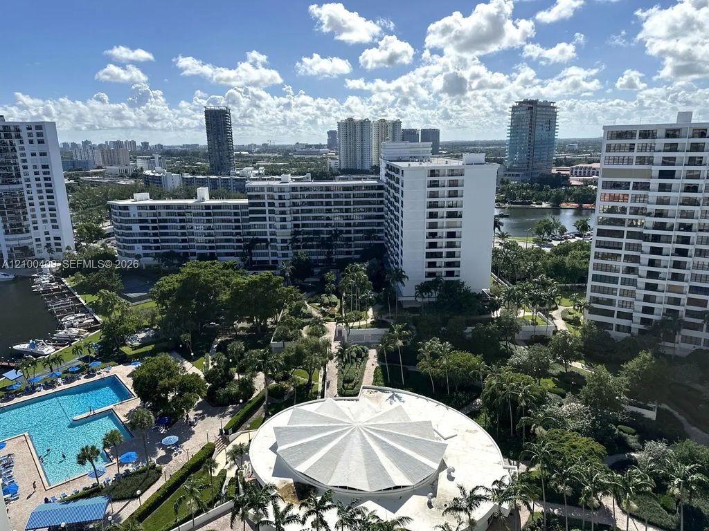 2500 Parkview Drive #2018, Hallandale Beach