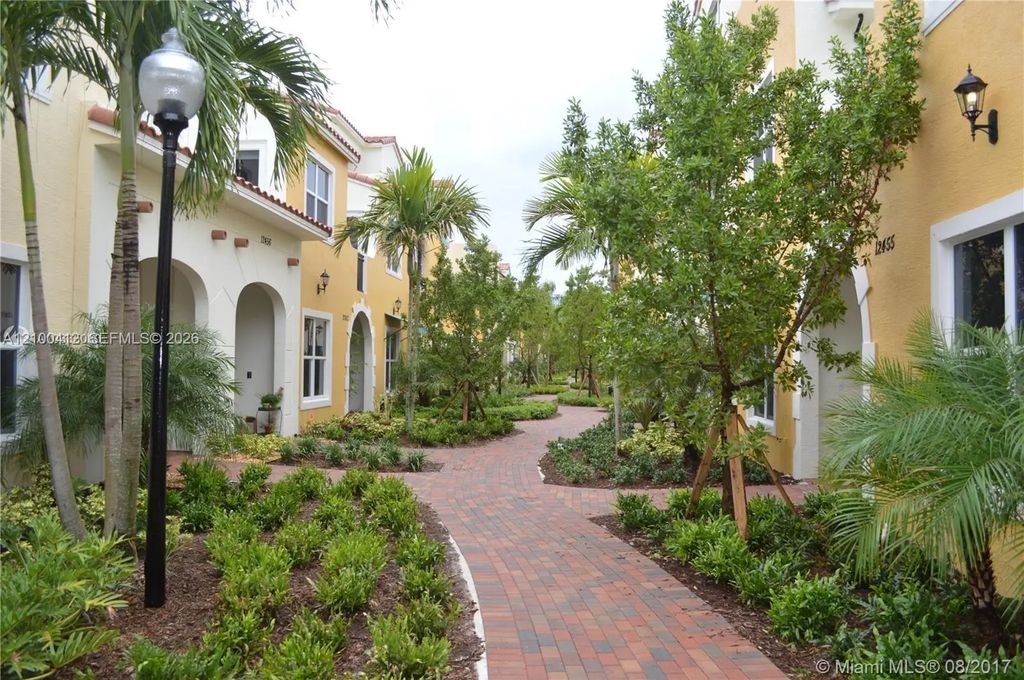 12459 Nw 17th Court #217, Pembroke Pines