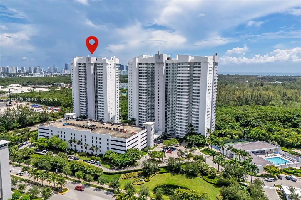 15051 Royal Oaks Lane #402, North Miami