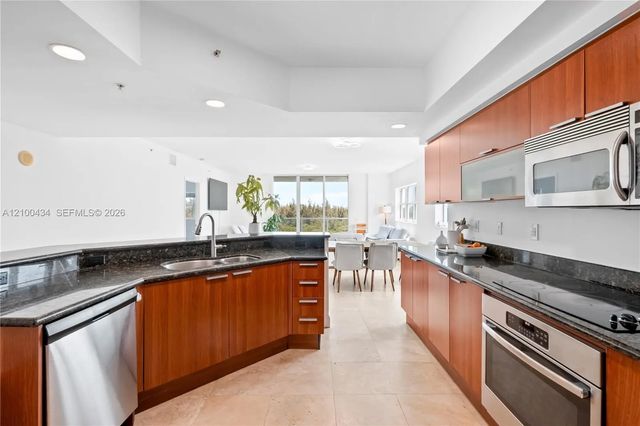 4 of 38 - 14951 Royal Oaks Lane #709, North Miami, FL