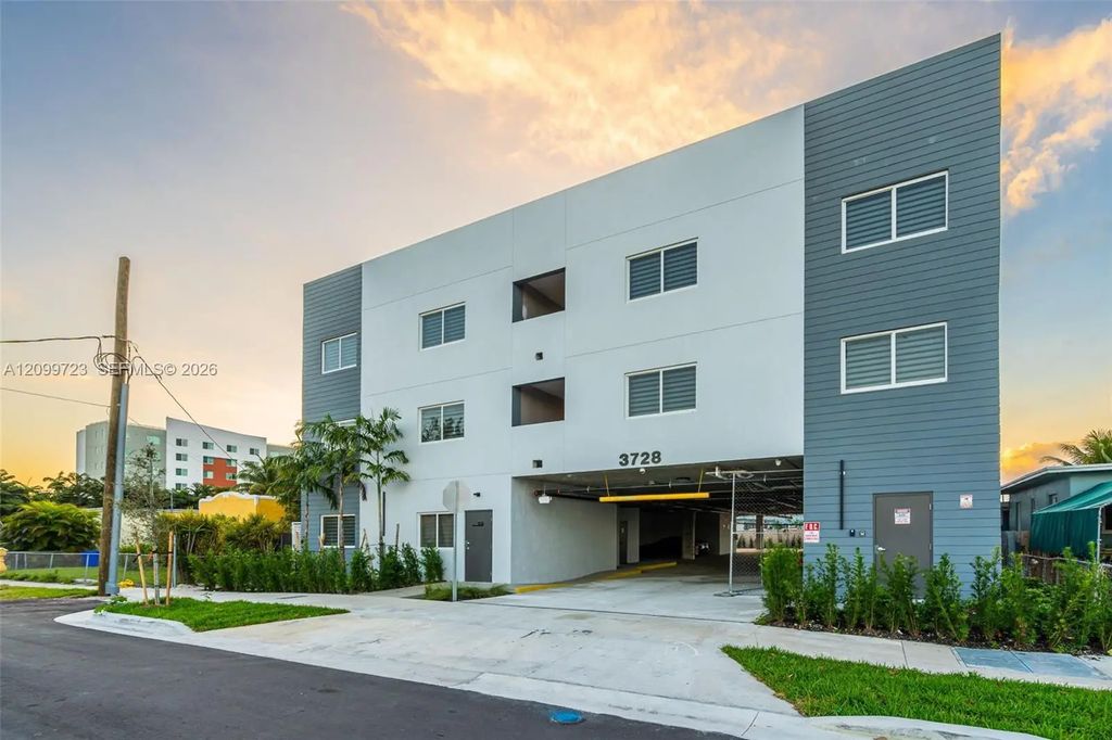 3728 Nw 19th Avenue #207, Miami
