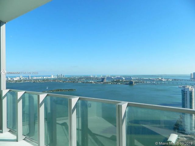 4 of 46 - 2900 Ne 7th Avenue #4009, Miami, FL