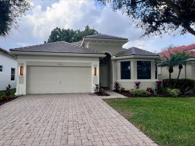7868 Monarch Court, Delray Beach