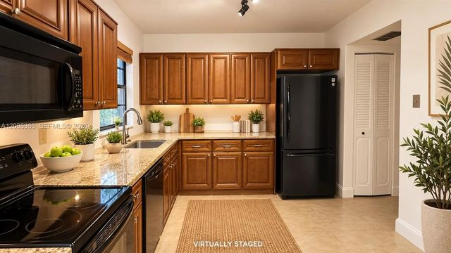 5 of 29 - 780 Ne 199th Street #206e, North Miami Beach, FL