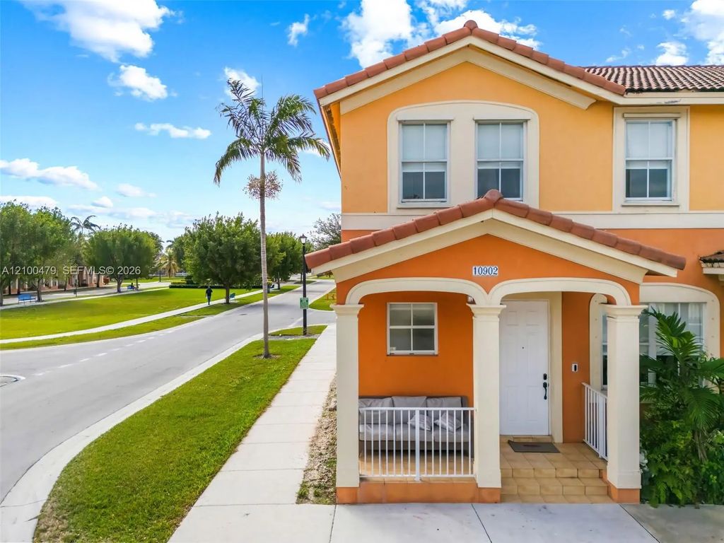10902 Sw 240th Street #10902, Homestead