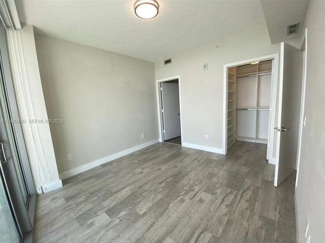 4 of 21 - 2900 Ne 7th Avenue #705, Miami, FL