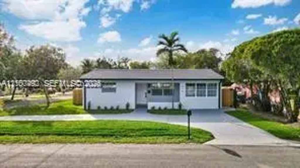916 Sw 7th Avenue, Hallandale Beach