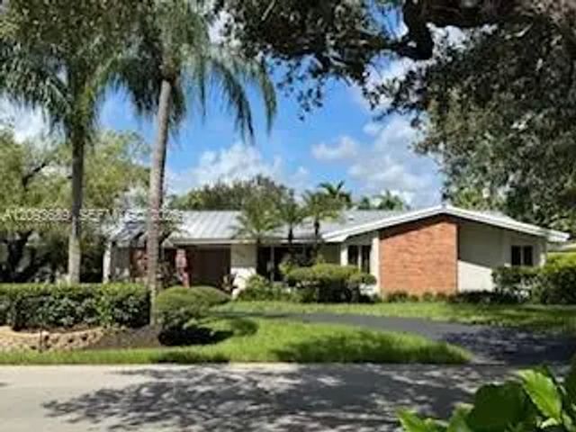 8325 Sw 164th Terrace, Palmetto Bay