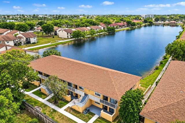 400 Nw 214 Street #104-22, Miami Gardens