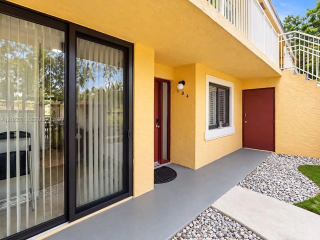 5 of 23 - 400 Nw 214 Street #104-22, Miami Gardens, FL