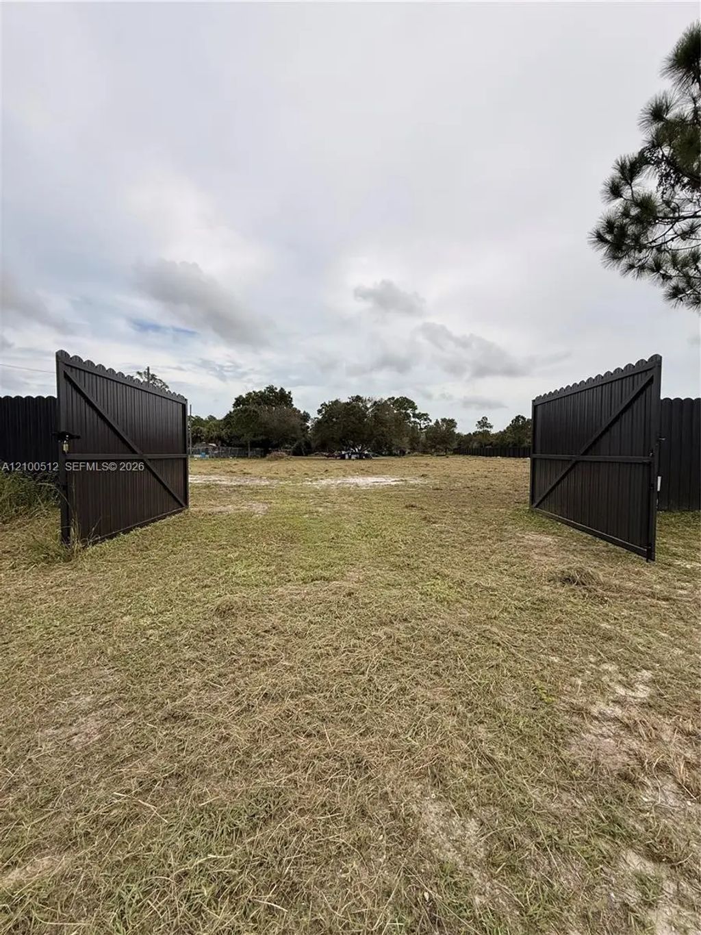 385 S Kennel Street, Clewiston