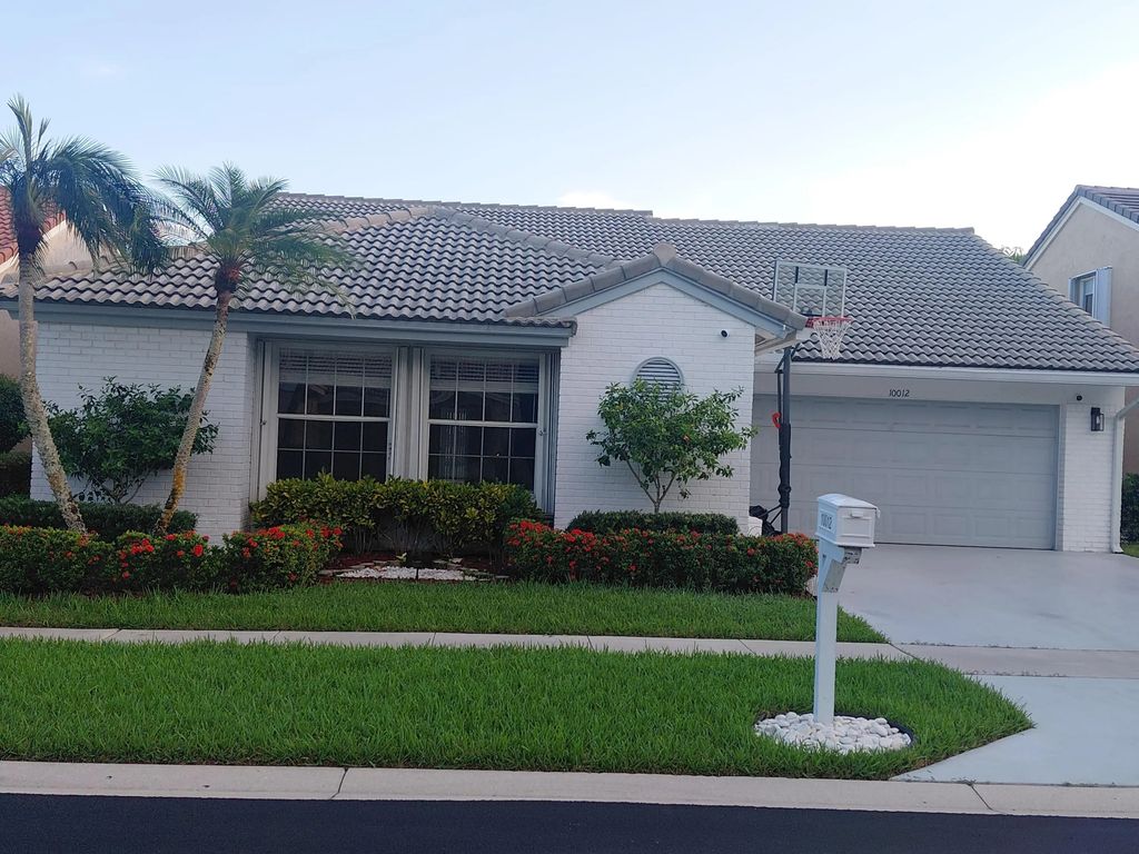 10012 Country Brook Road, Boca Raton