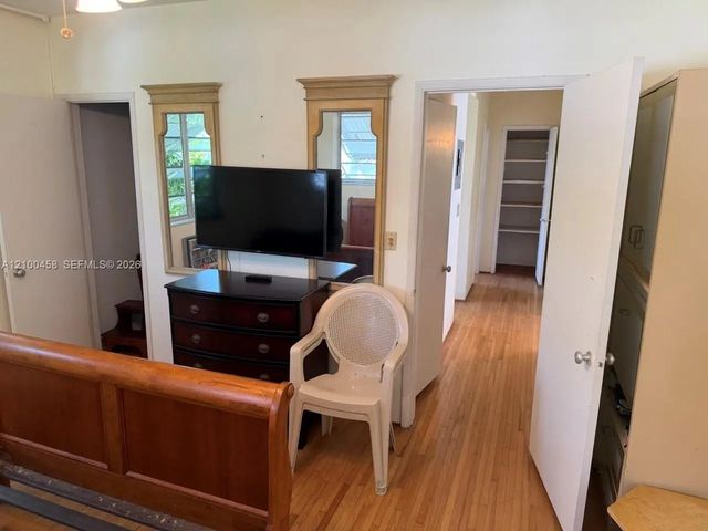 4 of 19 - 7915 Byron Avenue #4, Miami Beach, FL