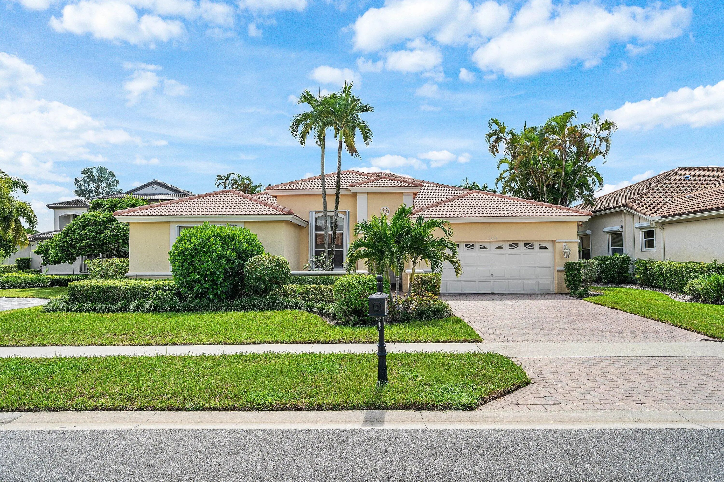 MLS B26084427 SHORES home for sale in Boca Raton