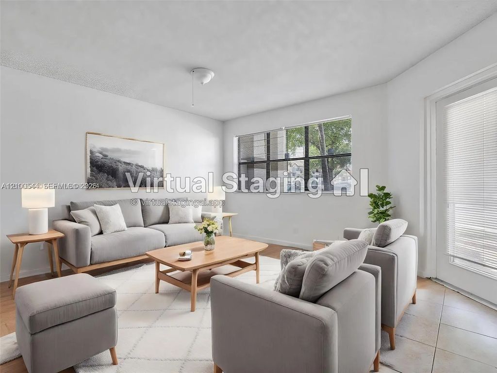 620 S Park Road, Hollywood