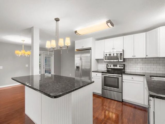 395 Ne Jade Circle, Jensen Beach