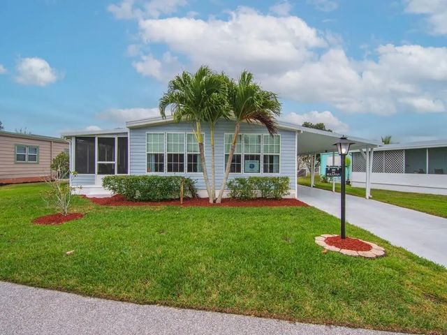 3 of 27 - 395 Ne Jade Circle, Jensen Beach, FL