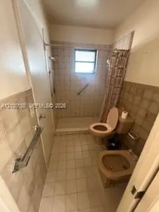 4 of 26 - 3404 Sw 14th Street, Miami, FL