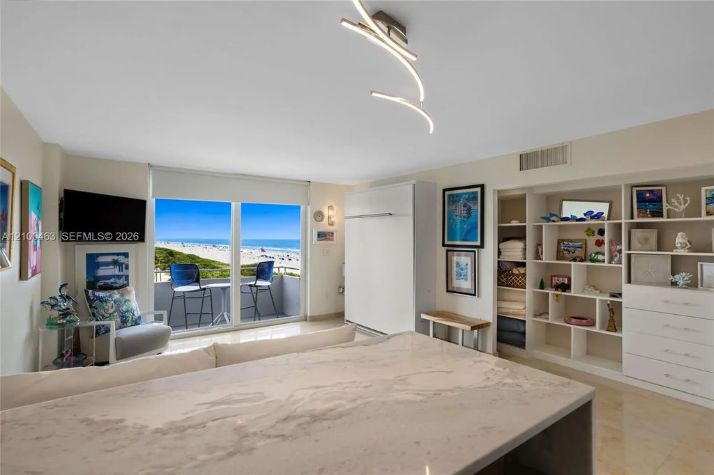 465 Ocean Drive #718, Miami Beach