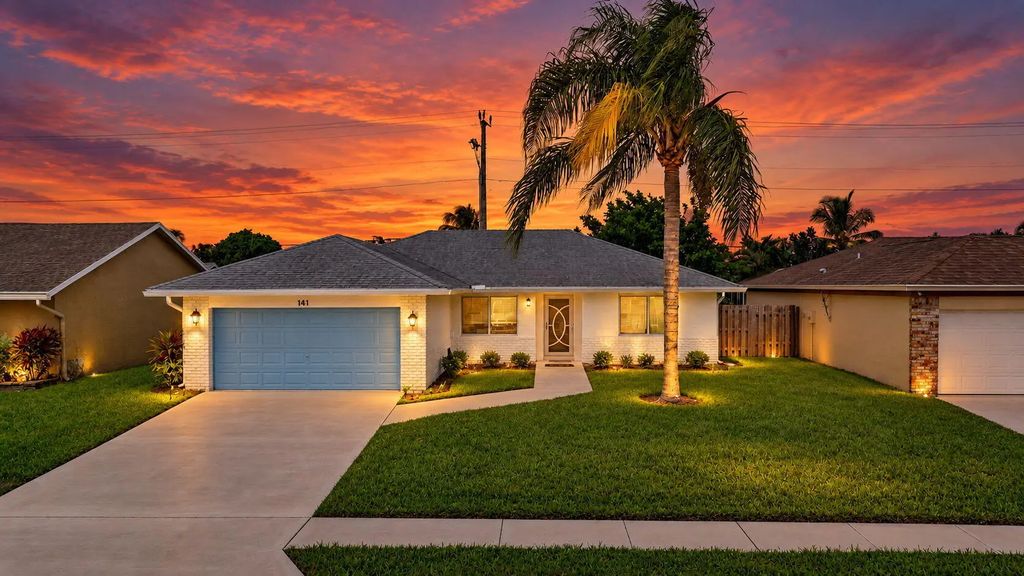 141 Arrowhead Circle, Jupiter