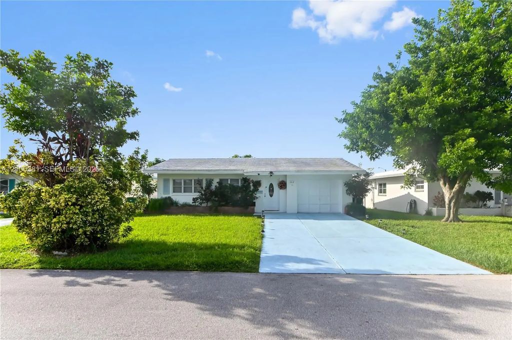 N/A, Tamarac