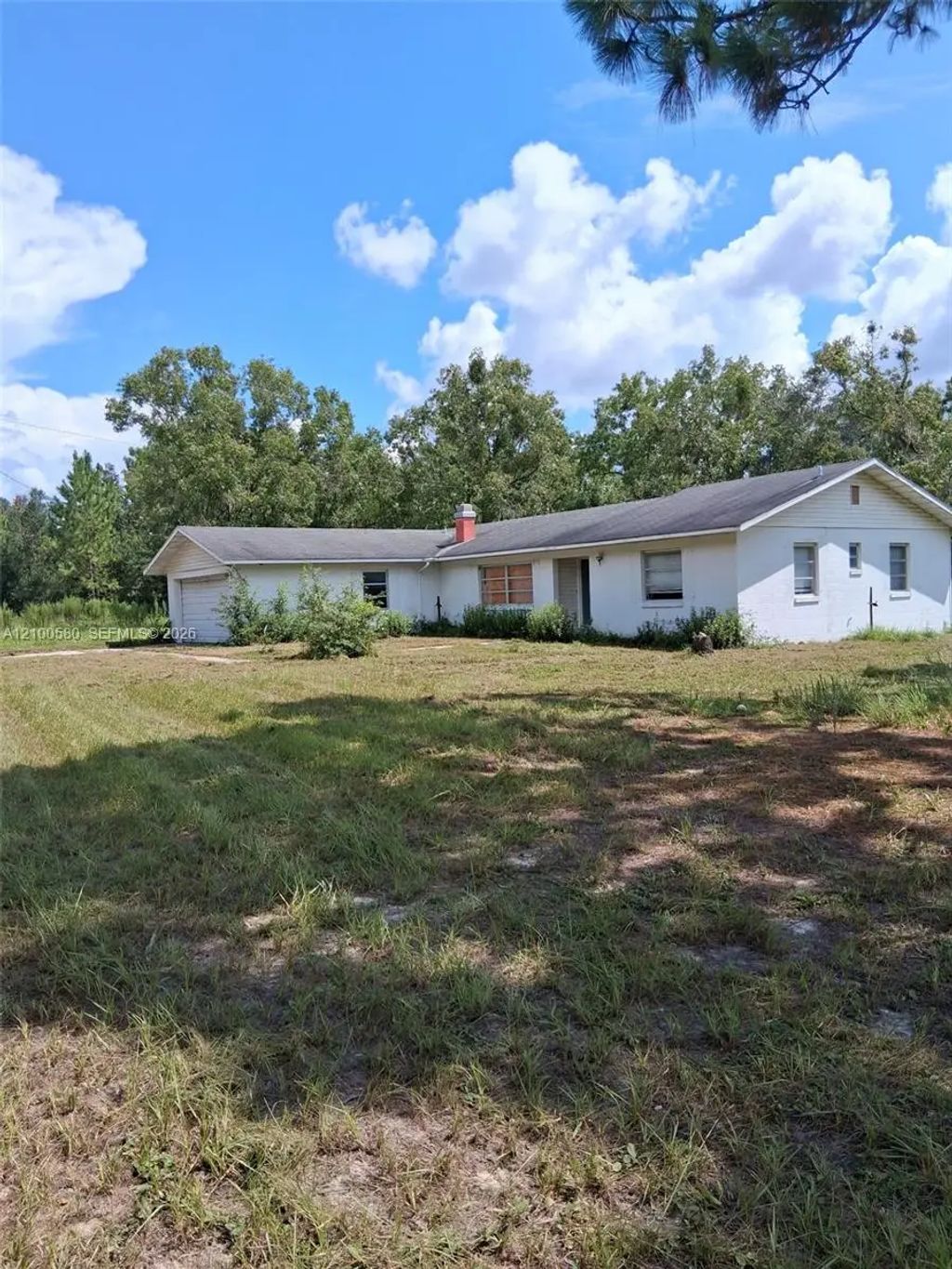 8049 E Highway 25, 