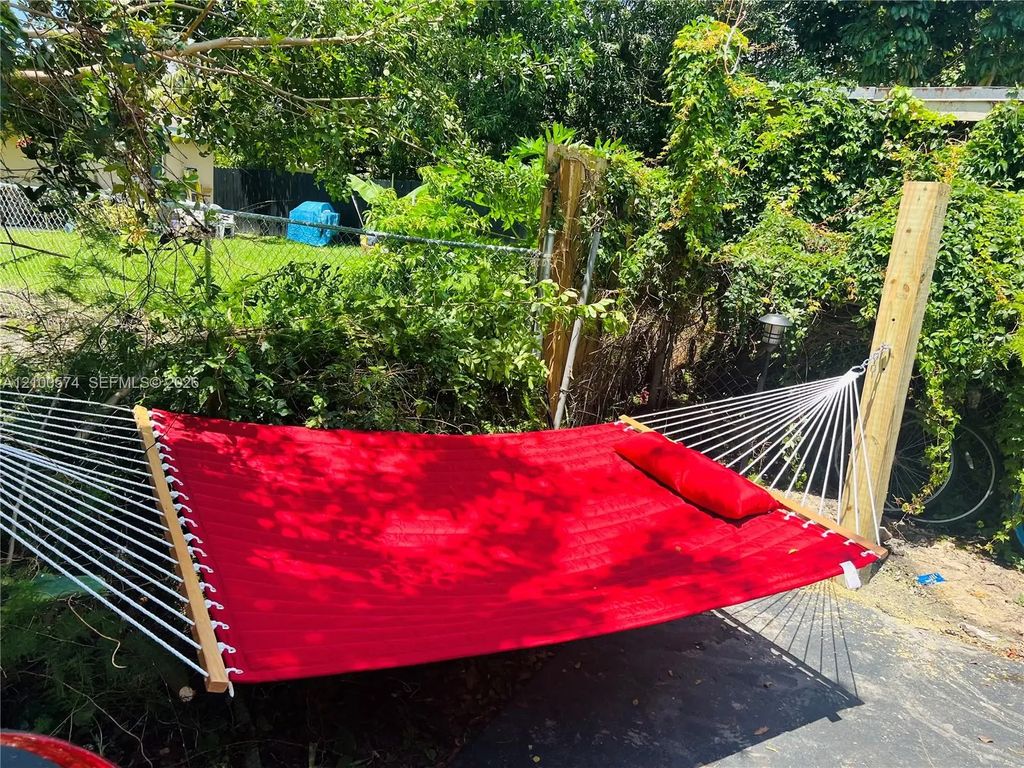 1126 Nw 58th Terrace #number 3, Miami