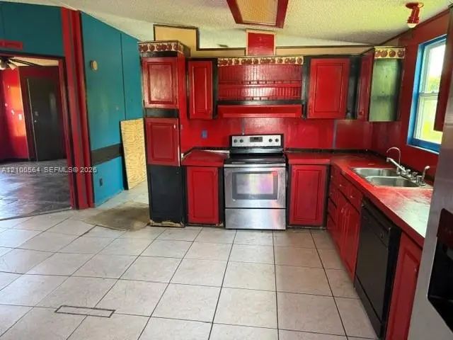 4 of 17 - 19800 Sw 180th Avenue #lot 259, Miami, FL