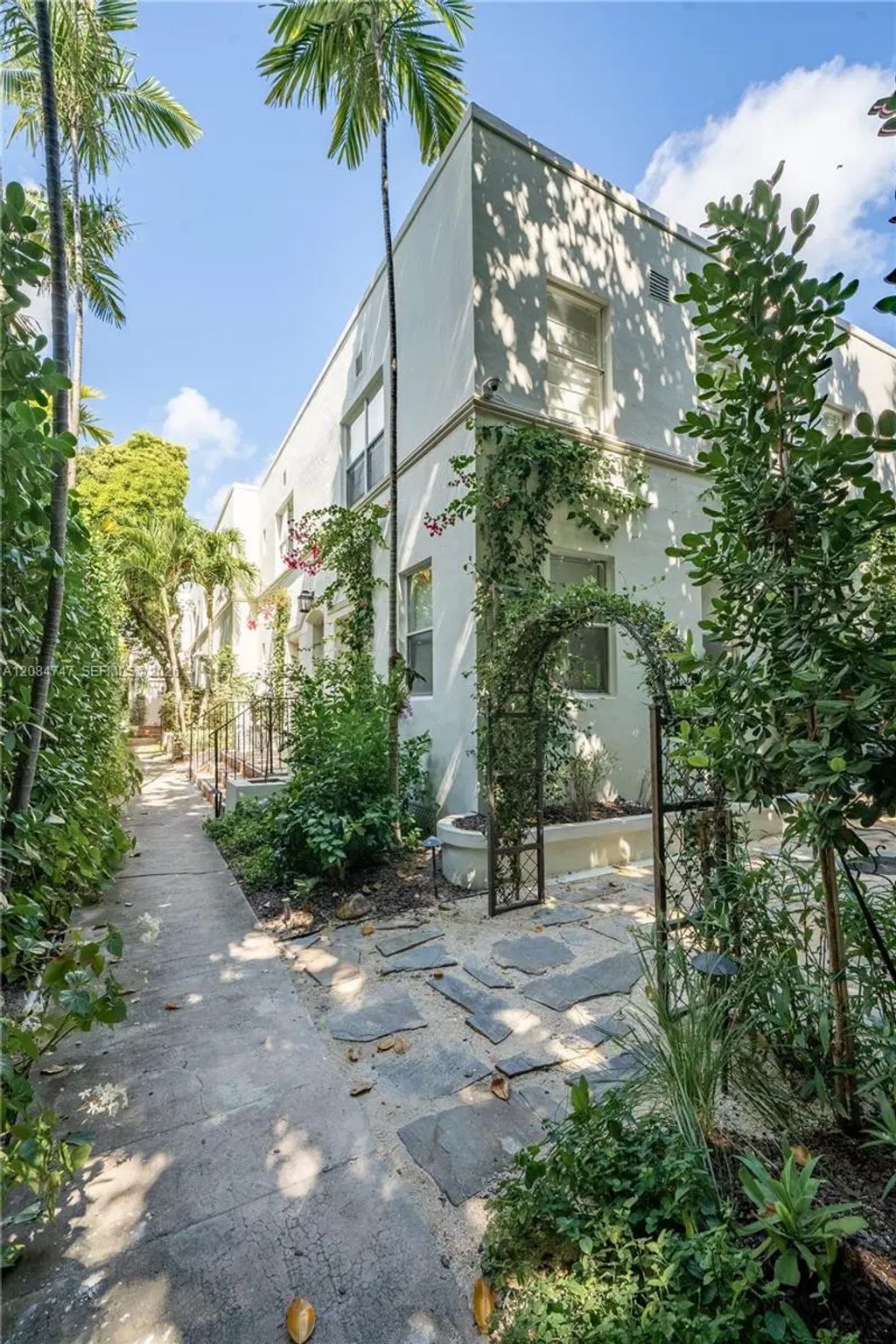 726 Meridian Avenue #2, Miami Beach