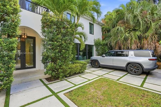 2 of 75 - 2225 Meridian Avenue, Miami Beach, FL
