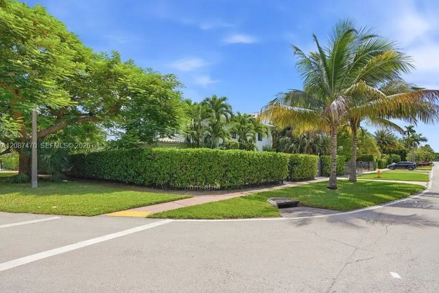 5 of 75 - 2225 Meridian Avenue, Miami Beach, FL