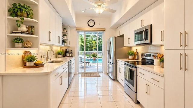 3 of 18 - 9325 Sw 178th Terrace, Palmetto Bay, FL