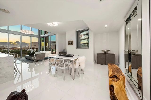 2 of 46 - 900 Biscayne Boulevard #701, Miami, FL