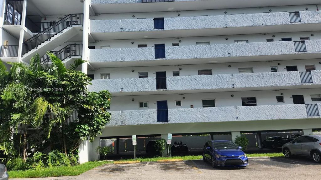 7541 Nw 16th Street #1507, Plantation