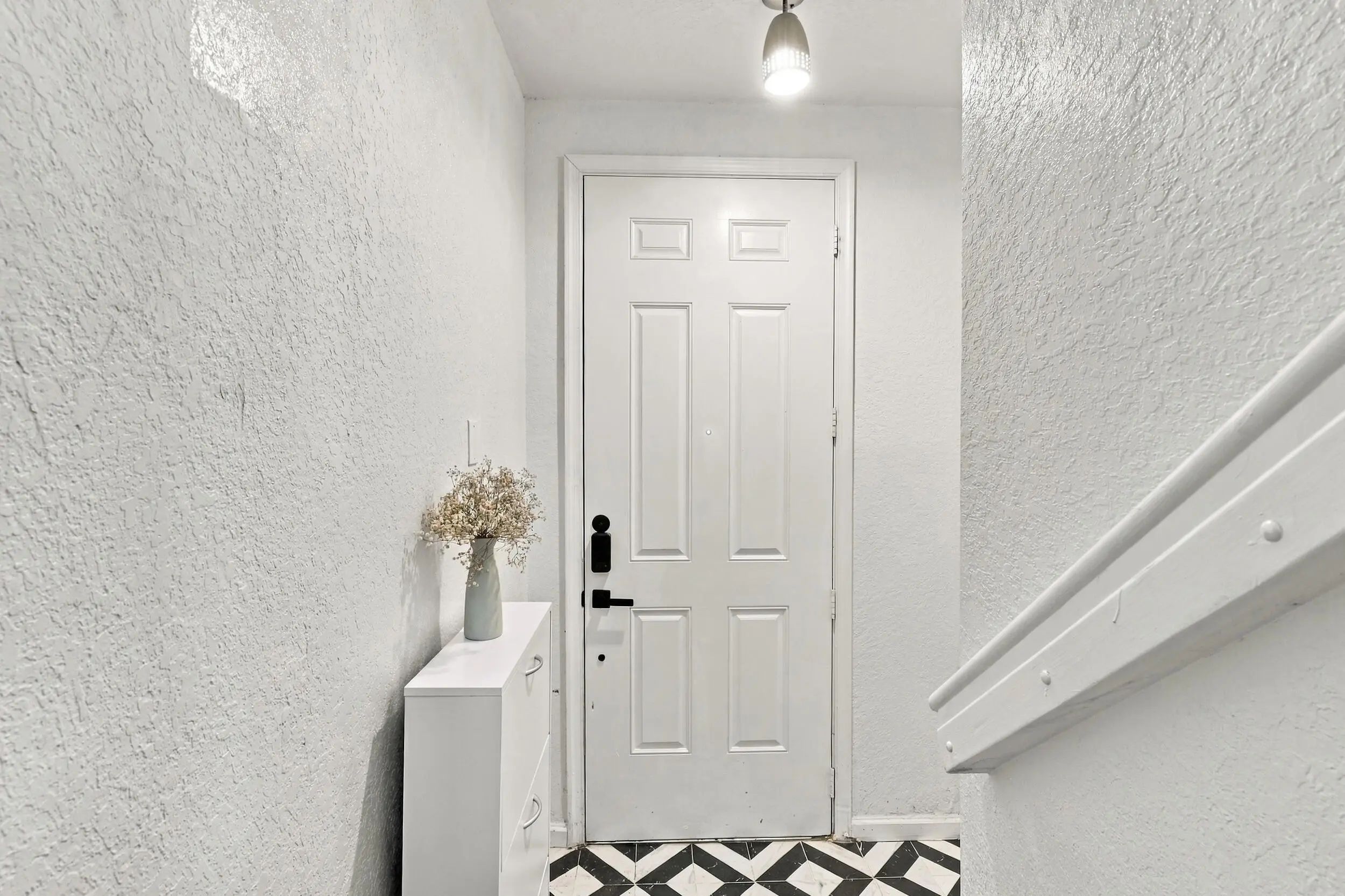 Real estate - MLS B26084317, Riviera Beach
