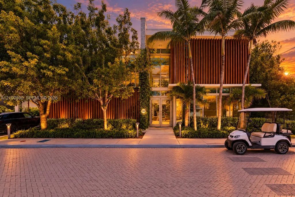 110 Reef Lane #10, Key Biscayne